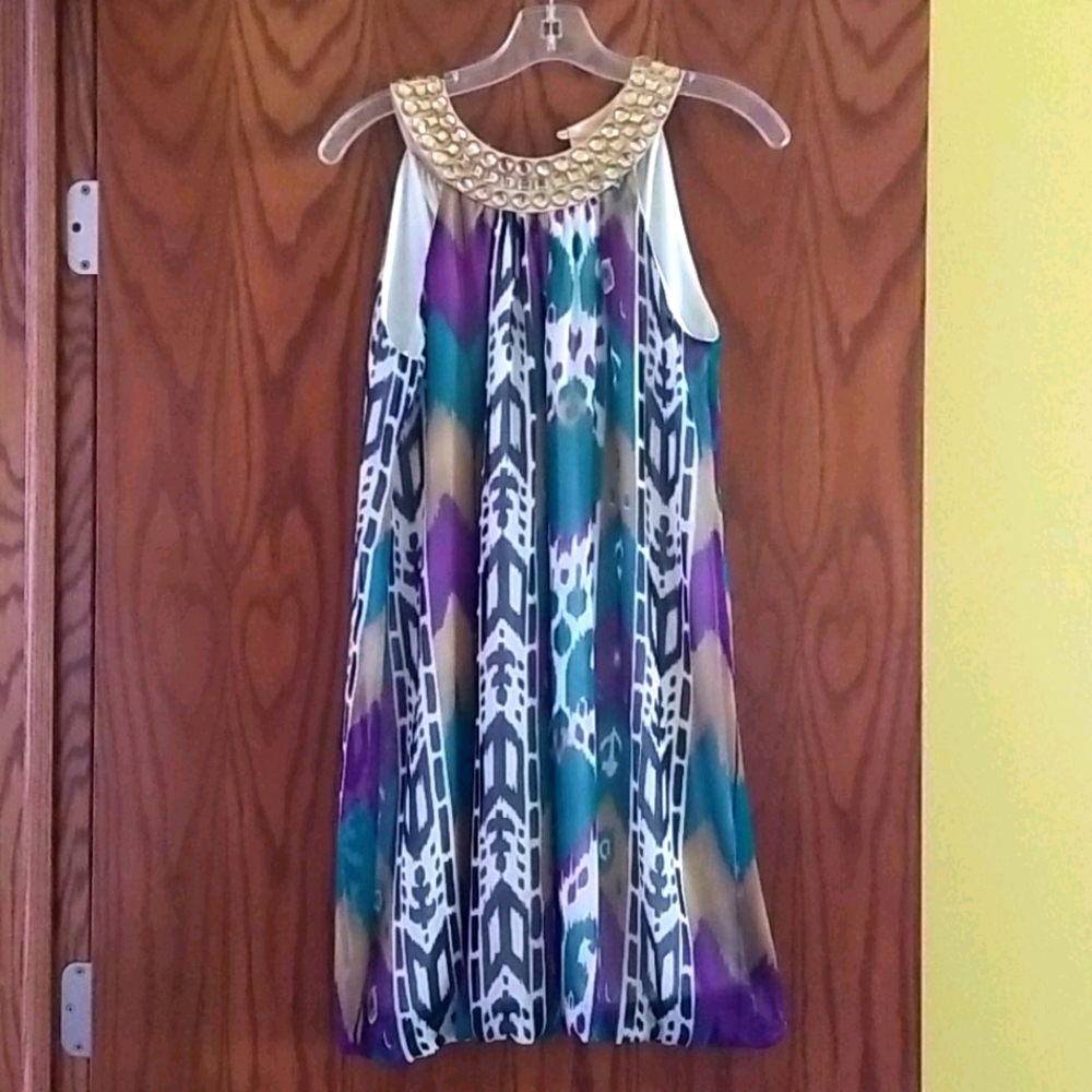 Dress  Perfect for wedding or cocktail party.